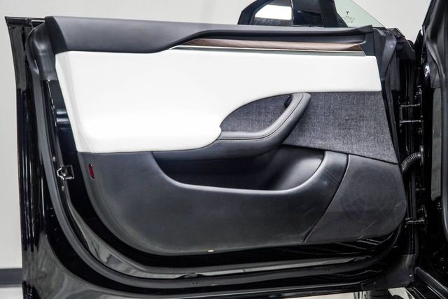 2021 Tesla Model S Plaid AWD - 23022090 - 29