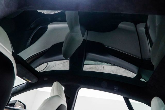 2021 Tesla Model S Plaid AWD - 23022090 - 36