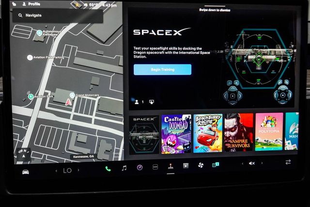 2021 Tesla Model S Plaid AWD - 23035713 - 24
