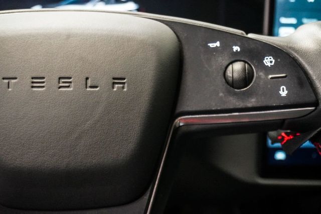 2021 Tesla Model S Plaid AWD - 23004720 - 15