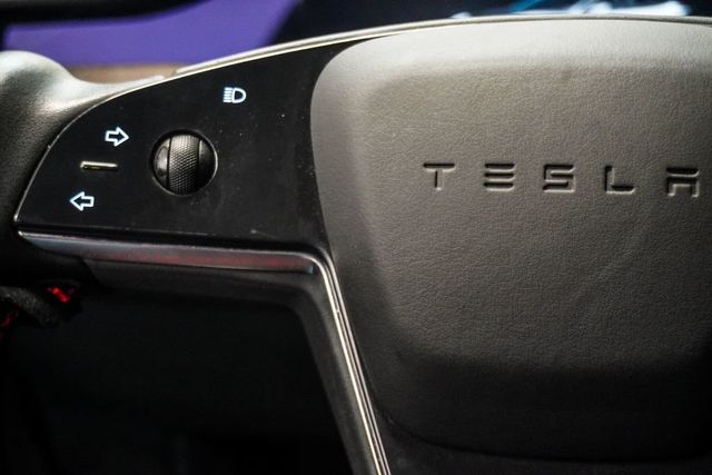 2021 Tesla Model S Plaid AWD - 23004720 - 16