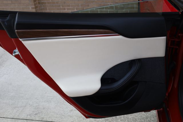2021 Tesla Model S Plaid AWD - 22939967 - 16