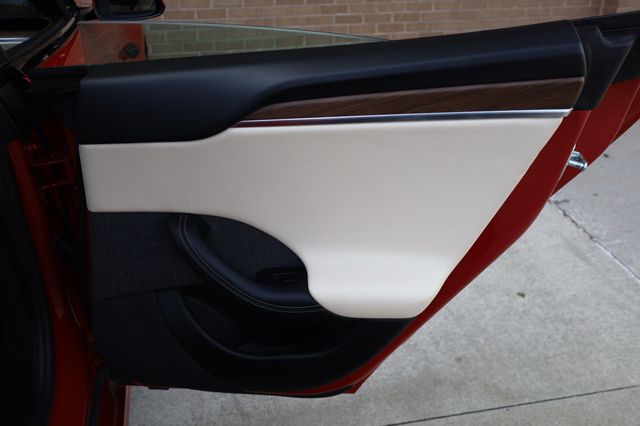 2021 Tesla Model S Plaid AWD - 22939967 - 19