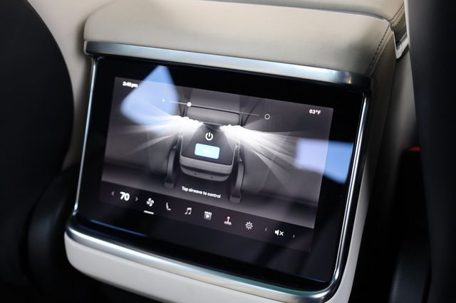 2021 Tesla Model S Plaid AWD - 22939967 - 30