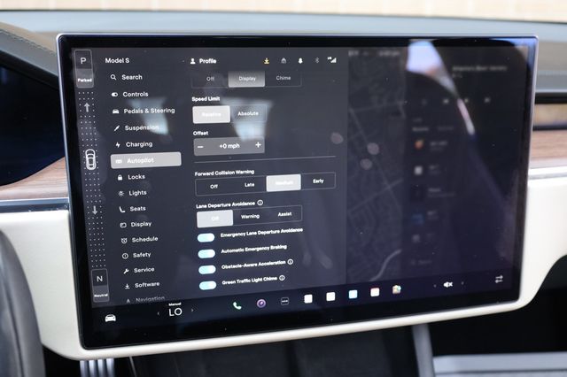 2021 Tesla Model S Plaid AWD - 22939967 - 35