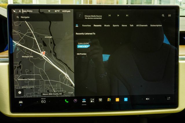 2021 Tesla Model S Plaid AWD - 23019654 - 22