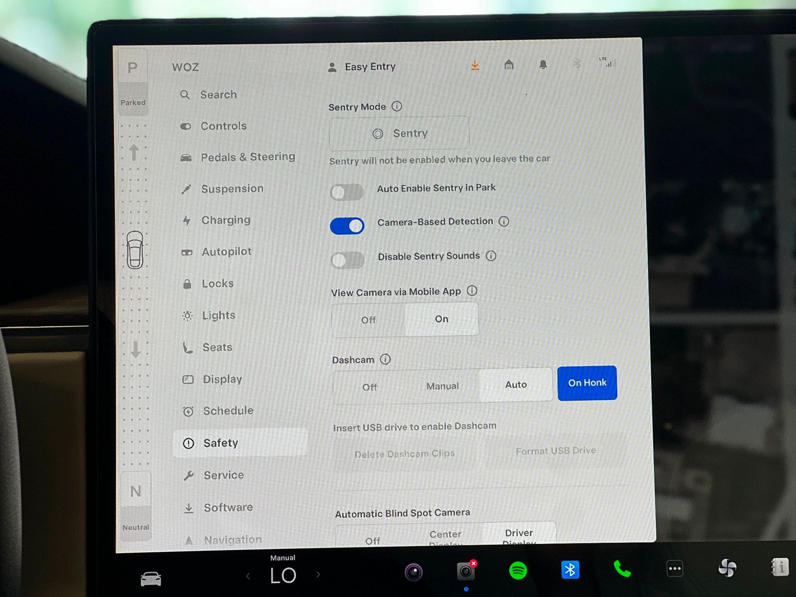 2021 Tesla Model S Plaid AWD photo 25