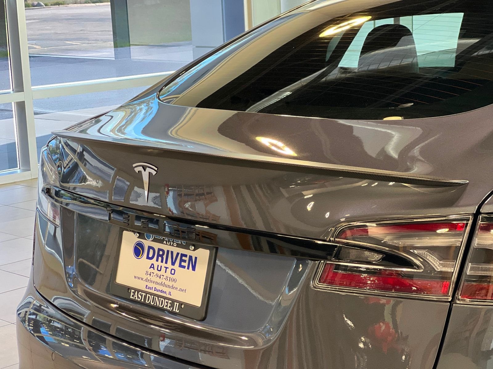 2021 Tesla Model S Plaid AWD photo 29