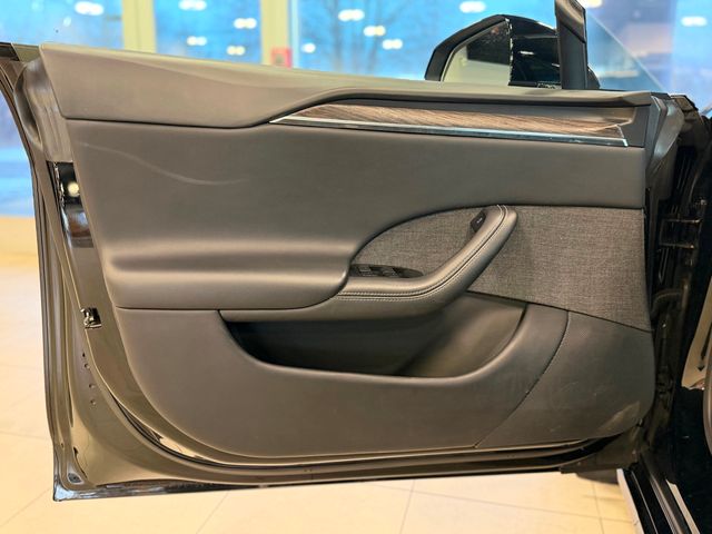 2021 Tesla Model S Plaid AWD - 22956199 - 17