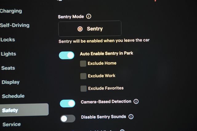 2021 Tesla Model S Plaid AWD - 23001794 - 53