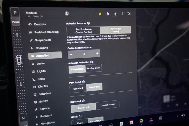 2021 Tesla Model S Plaid AWD - 23001794 - 7