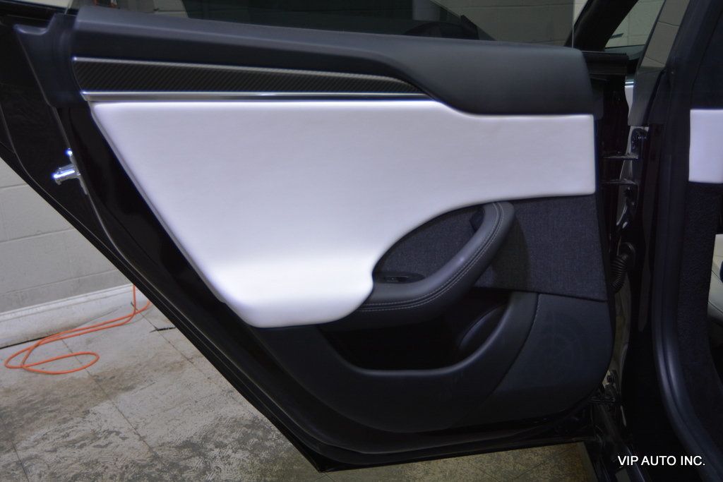 2021 Tesla Model S Plaid AWD - 23009497 - 8