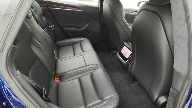 2021 Tesla Model S Plaid AWD - 22937553 - 27