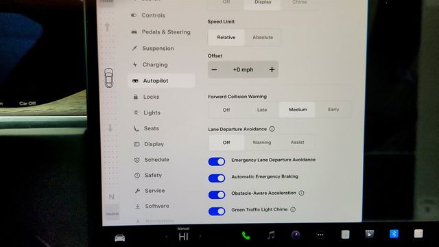 2021 Tesla Model S Plaid AWD - 22966683 - 21