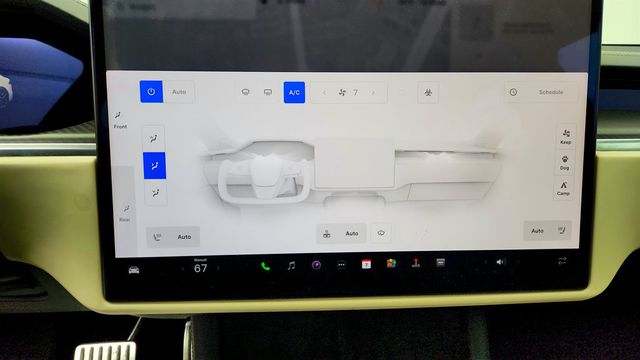 2021 Tesla Model S Plaid AWD w/ 21'' Arachnid Wheels and Premium Cream Interior - 23009553 - 20