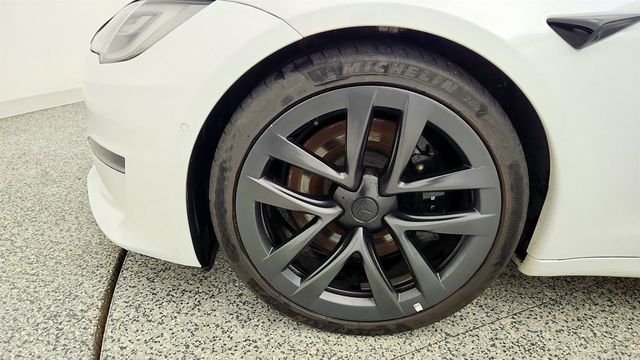 2021 Tesla Model S Plaid AWD w/ 21'' Arachnid Wheels and Premium Cream Interior - 23009553 - 7