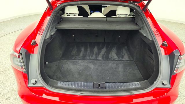 2021 Tesla Model S Plaid AWD w/ Cream Premium Interior - 23008361 - 24