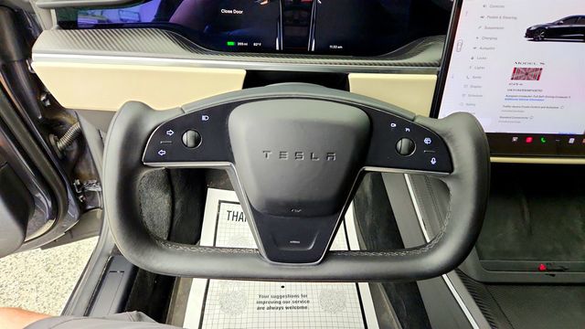 2021 Tesla Model S Plaid AWD w/ Cream Premium Interior - 23079117 - 12