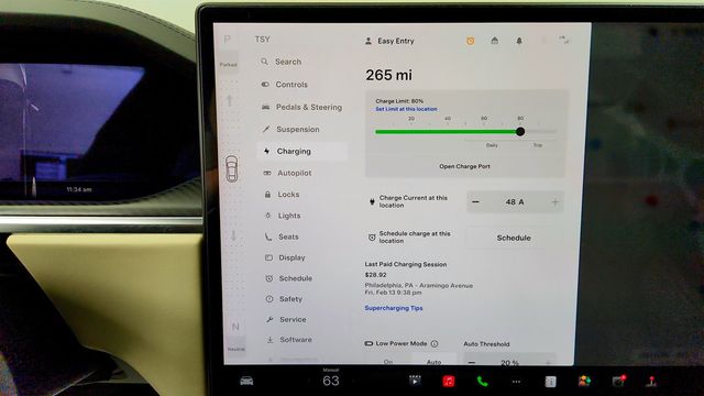 2021 Tesla Model S Plaid AWD w/ Cream Premium Interior - 23079117 - 21