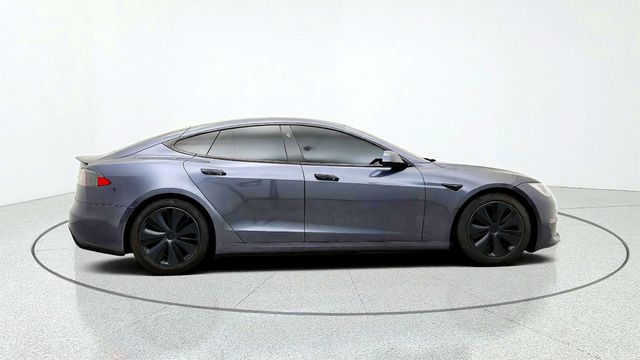 2021 Tesla Model S Plaid AWD w/ Cream Premium Interior - 23079117 - 3