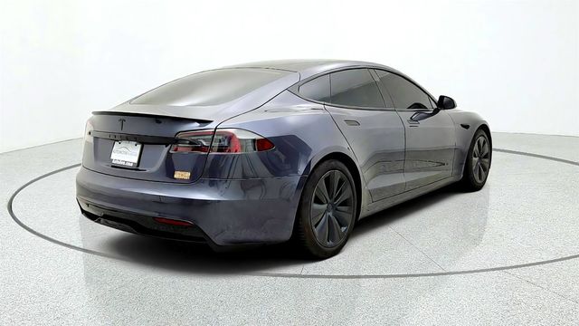 2021 Tesla Model S Plaid AWD w/ Cream Premium Interior - 23079117 - 4