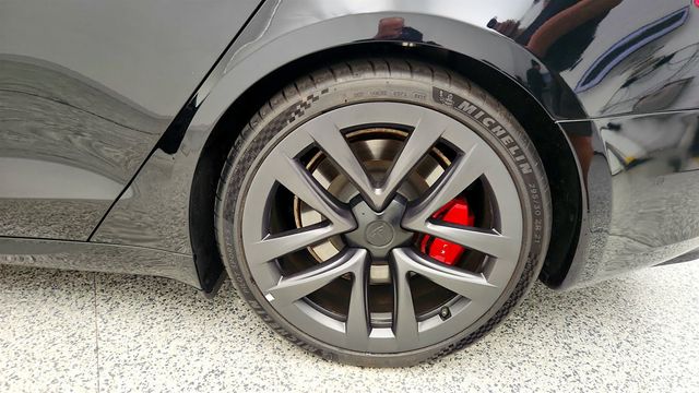 2021 Tesla Model S Plaid AWD w/ Full Self-Driving Capability & 21'' Arachnid Wheels - 23014833 - 8
