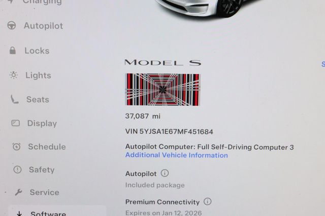 2021 Tesla Model S Plaid AWD with 21'' Arachnid Wheels - 22937502 - 10