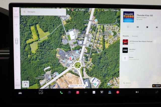 2021 Tesla Model S Plaid AWD with 21'' Arachnid Wheels - 22937502 - 18