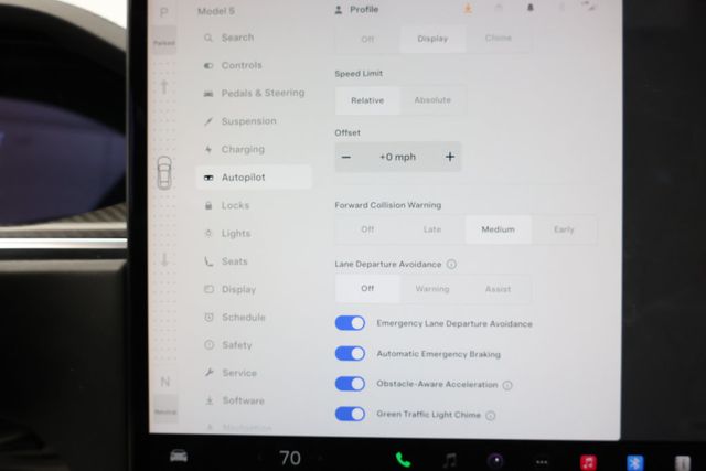 2021 Tesla Model S Plaid AWD with 21'' Arachnid Wheels - 22937553 - 15