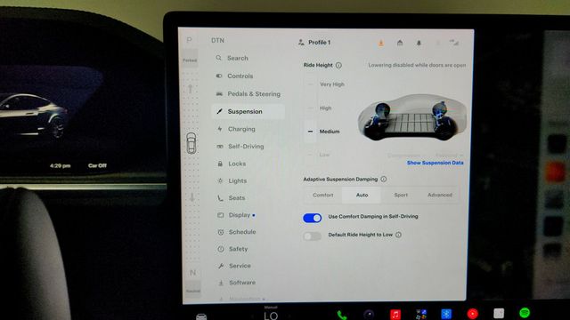 2021 Tesla Model S Plaid AWD with 21'' Arachnid Wheels - 23053258 - 17