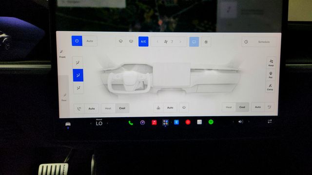 2021 Tesla Model S Plaid AWD with 21'' Arachnid Wheels - 23053258 - 21