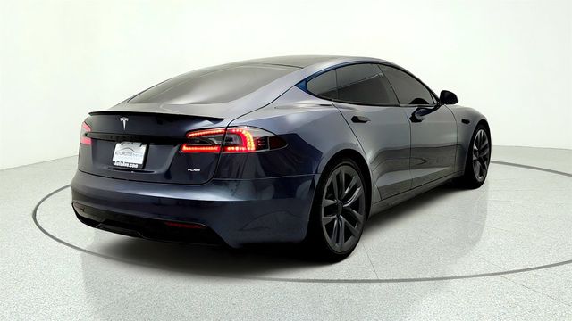 2021 Tesla Model S Plaid AWD with 21'' Arachnid Wheels - 23053258 - 4