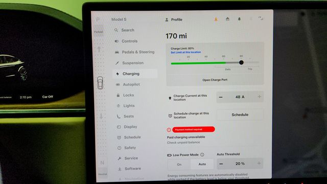 2021 Tesla Model S Plaid AWD with 21'' Arachnid Wheels & Cream Premium Interior - 22985041 - 18