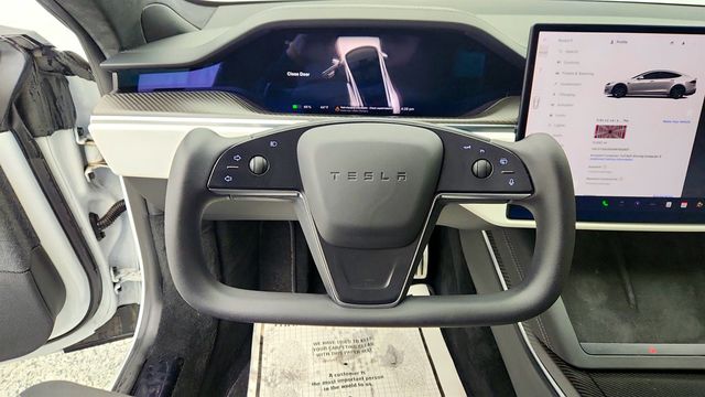2021 Tesla Model S Plaid AWD with 21'' Arachnid Wheels & White & Black Premium Int. - 22988409 - 12