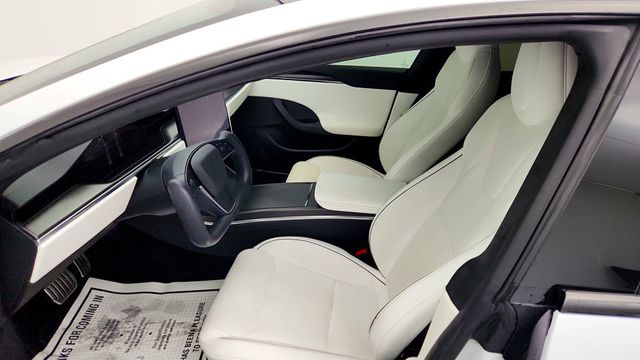 2021 Tesla Model S Plaid AWD with 21'' Arachnid Wheels & White & Black Premium Int. - 22988409 - 23