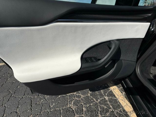 2021 Tesla Model S Plaid Plaid - 22796384 - 13