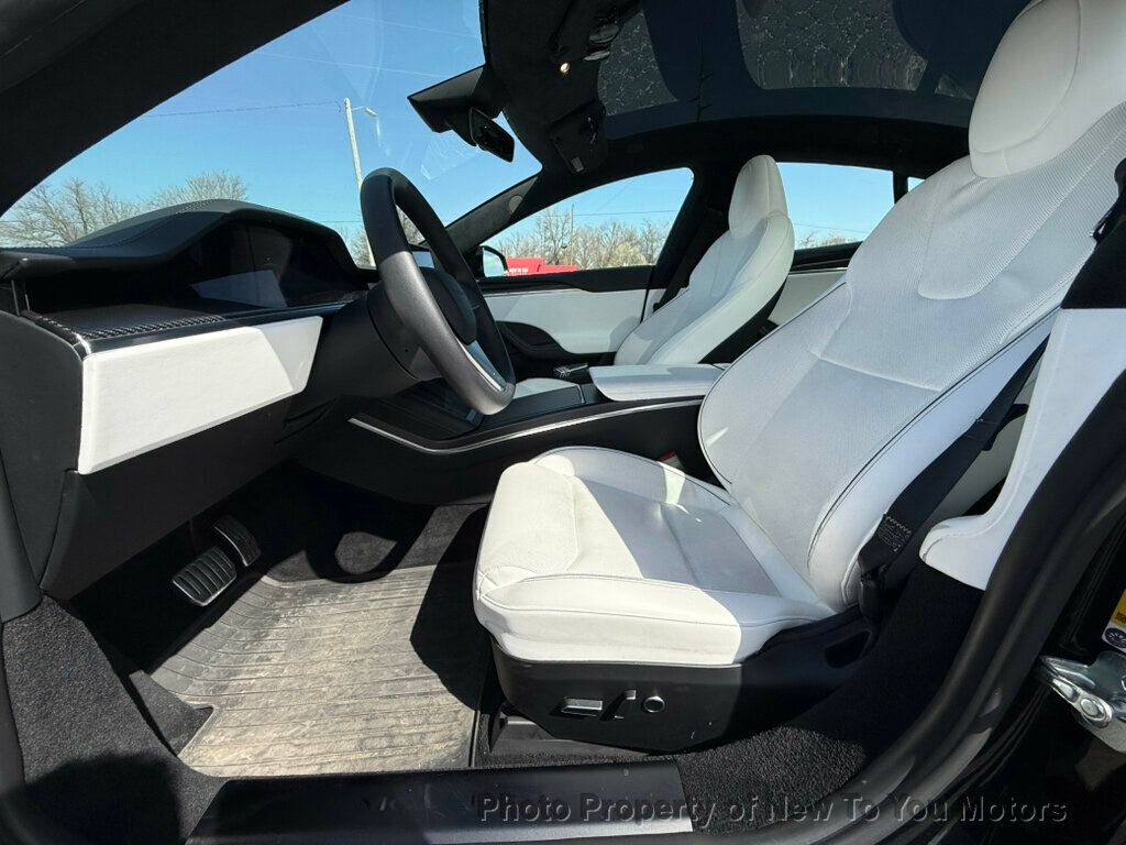 2021 Tesla Model S Plaid photo 3