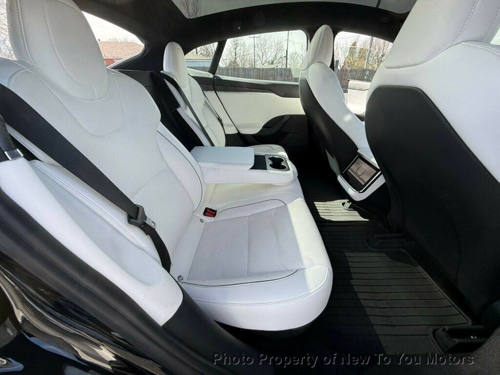 2021 Tesla Model S Plaid photo 5
