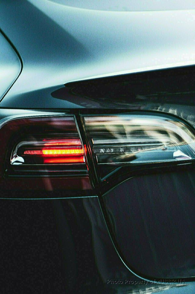 2021 Tesla Model X Long Range AWD - 20730883 - 33