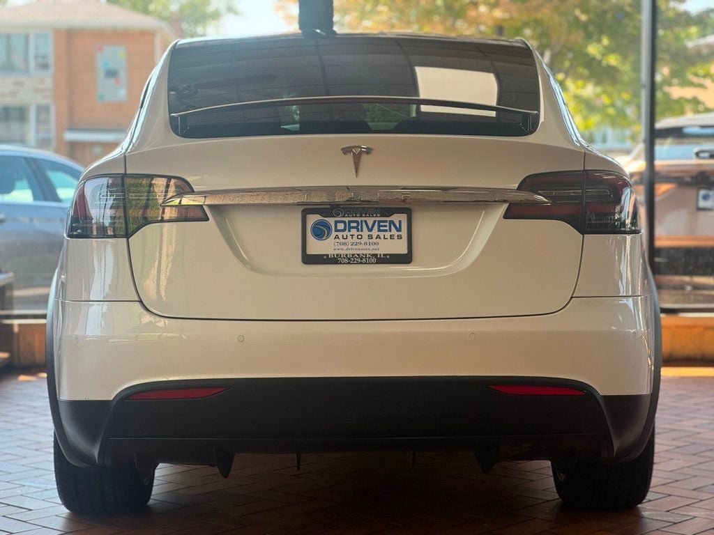 2021 Tesla Model X Long Range photo 8