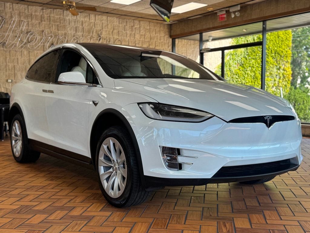 2021 Tesla Model X Long Range photo 11
