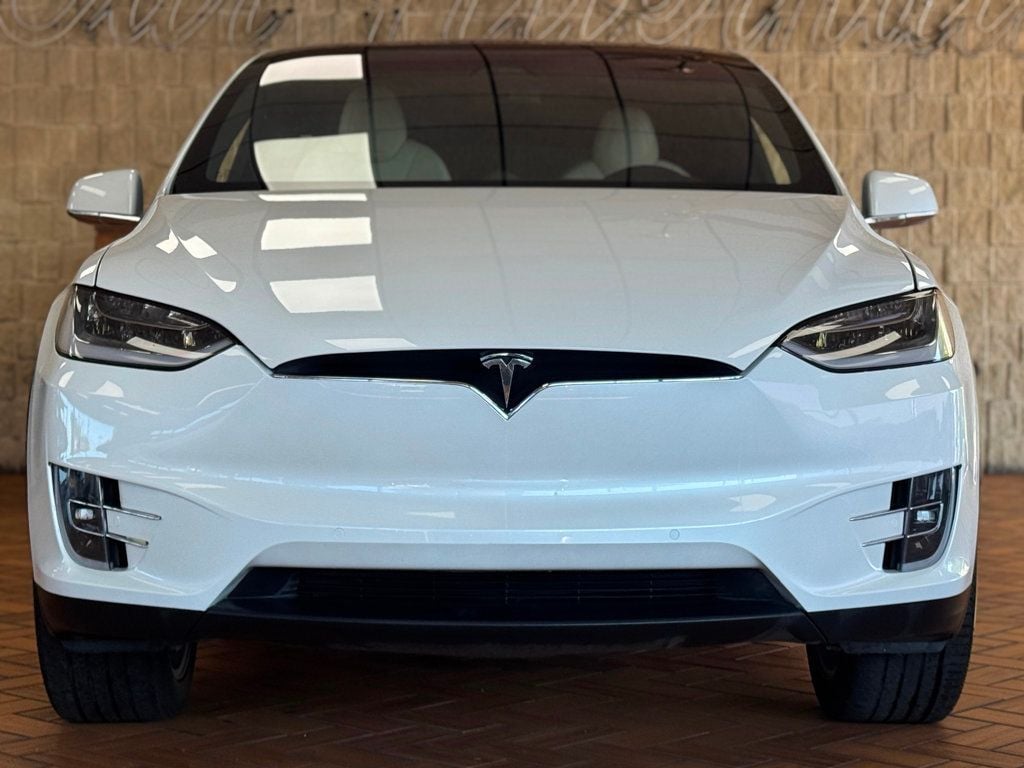 2021 Tesla Model X Long Range photo 4