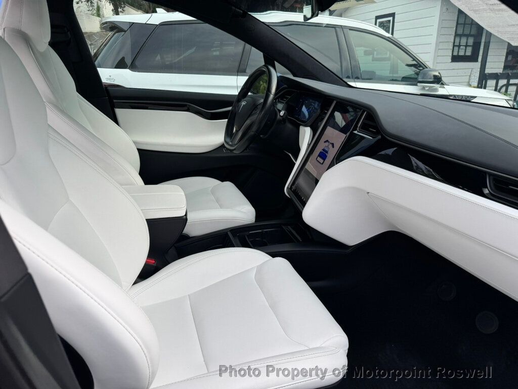2021 Tesla Model X Long Range photo 2