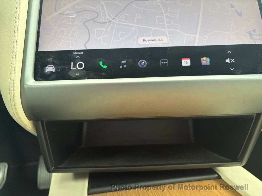 Tesla Model X photo 25
