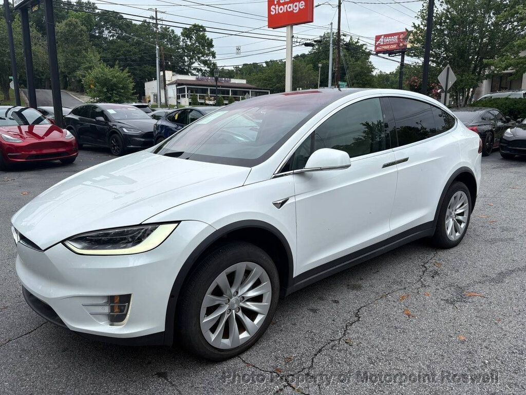Tesla Model X photo 7