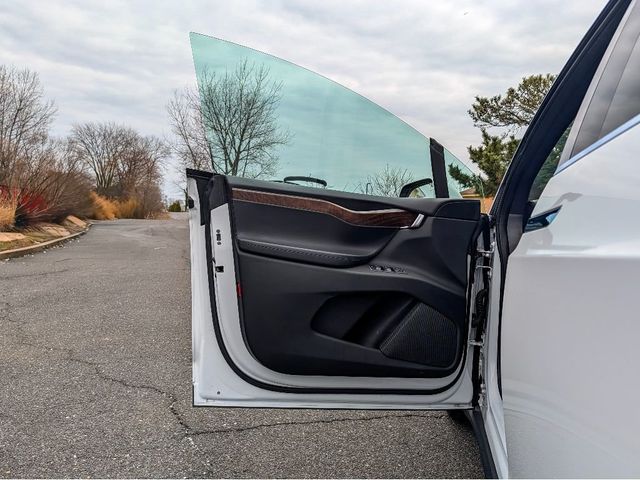 2021 Tesla Model X Long Range Plus AWD - 23000637 - 11