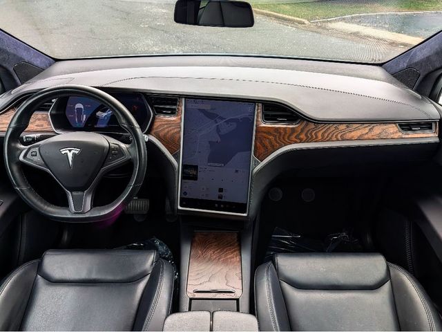 2021 Tesla Model X Long Range Plus AWD - 23000637 - 22