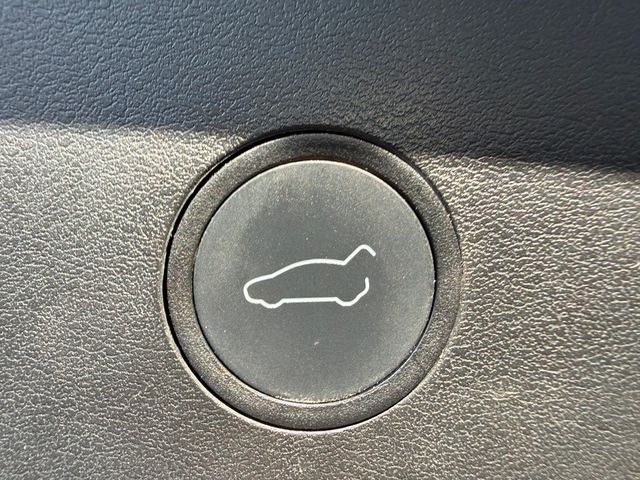 2021 Tesla Model X Long Range Plus AWD - 22924817 - 23