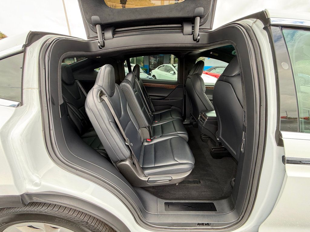 2021 Tesla Model X **MODEL X LONG RANGE PLUS 7 PASSENGERS** - 23009822 - 30