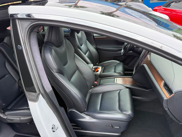 2021 Tesla Model X **MODEL X LONG RANGE PLUS 7 PASSENGERS** - 23009822 - 33